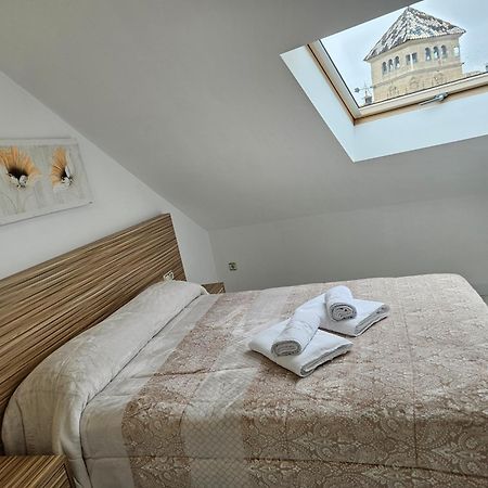 Alojamientos Turisticos Sinagoga Ούβεδα Εξωτερικό φωτογραφία
